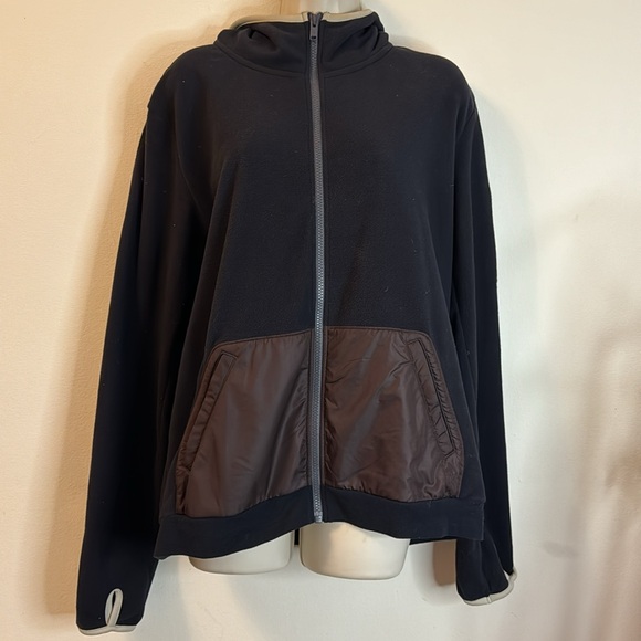 Uniqlo x Undercover Black Fleece Jacket with Hood Unigender Sz L - Picture 2 of 11